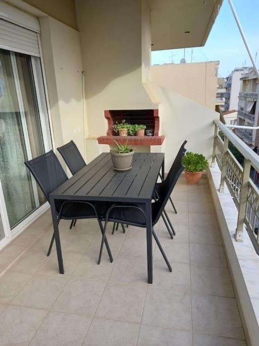 Charming, Fully-equipped, Apartment *